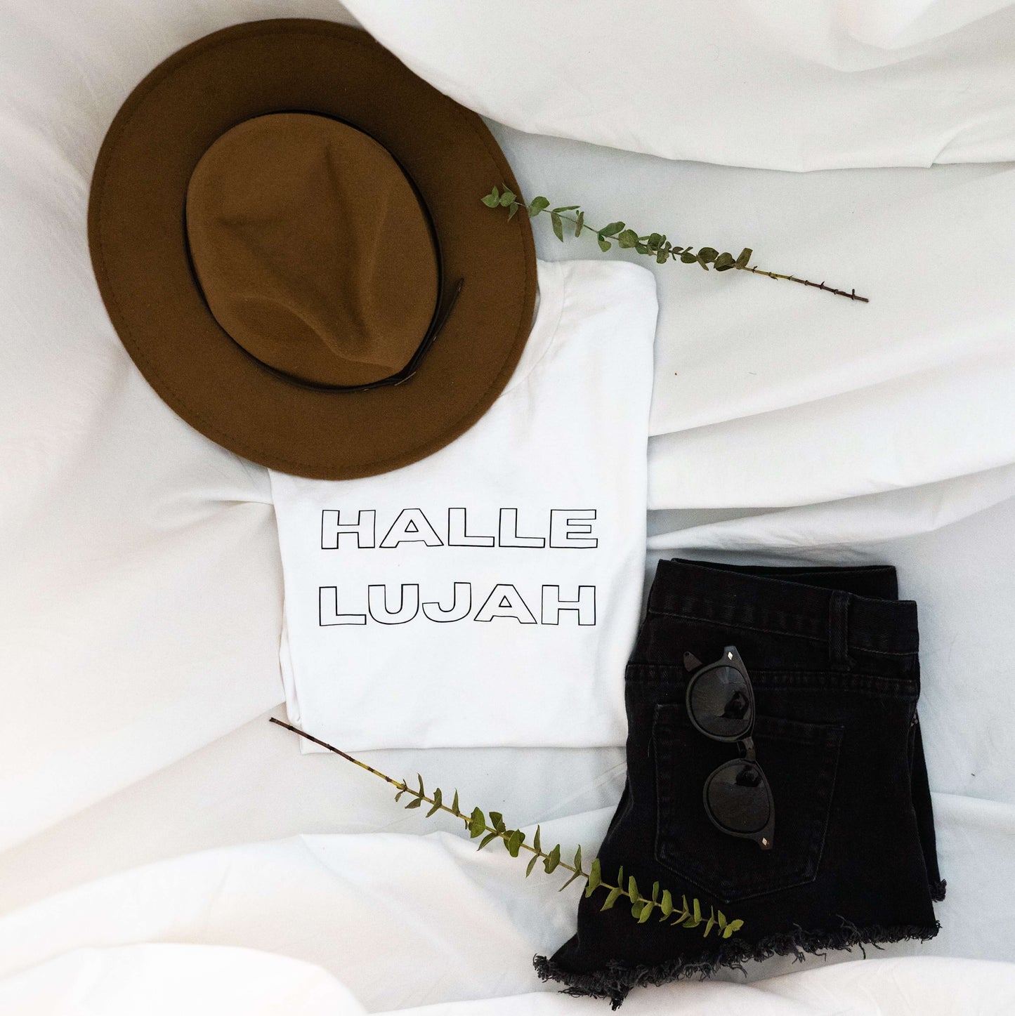 HALLELUJAH TEE